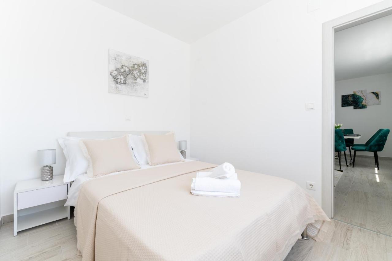 Silver Luxury Apartment Traù Esterno foto